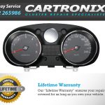 Instrument cluster dashboard for Nissan Qashqai with speedometer and tachometer gauges.